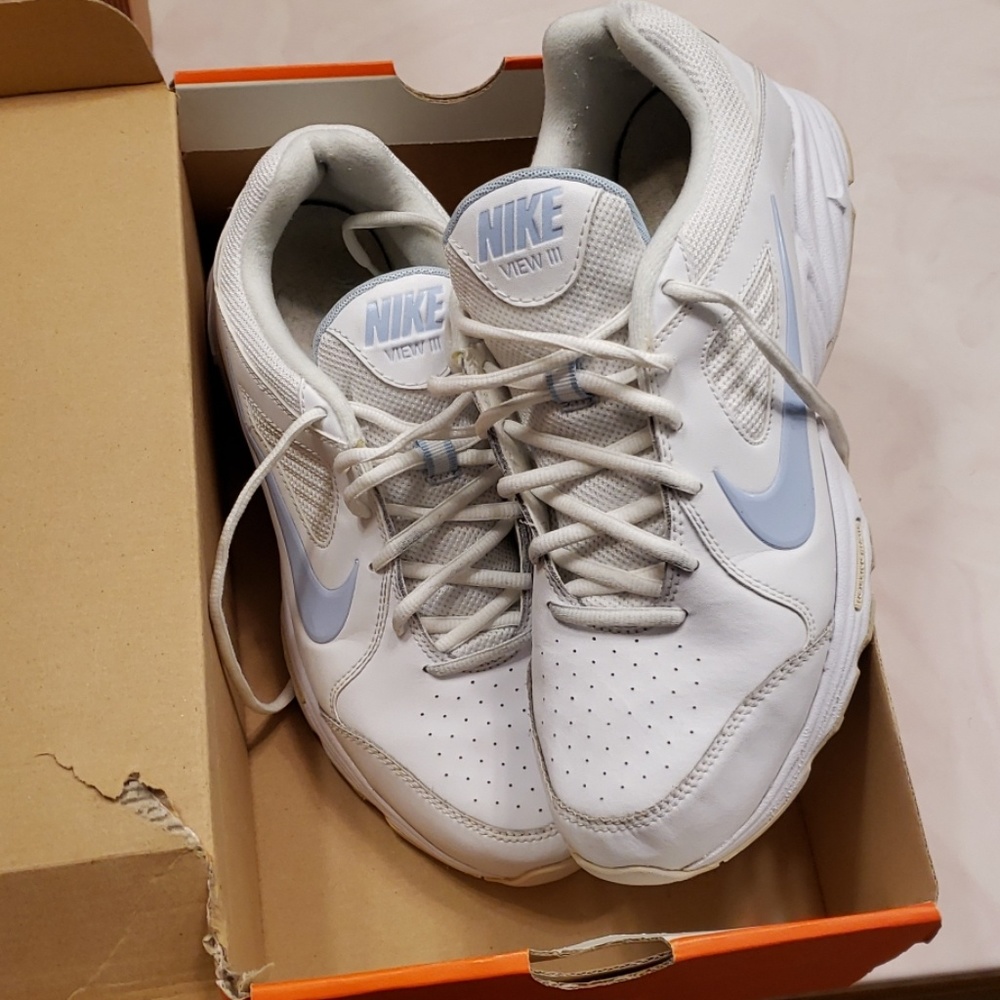 Nike shoes